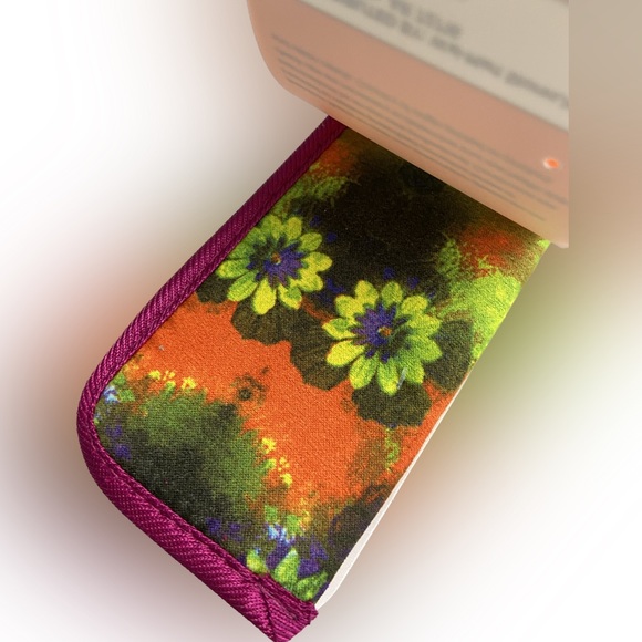 Cute glasses +2.50 with beautiful soft floral case - Picture 6 of 6